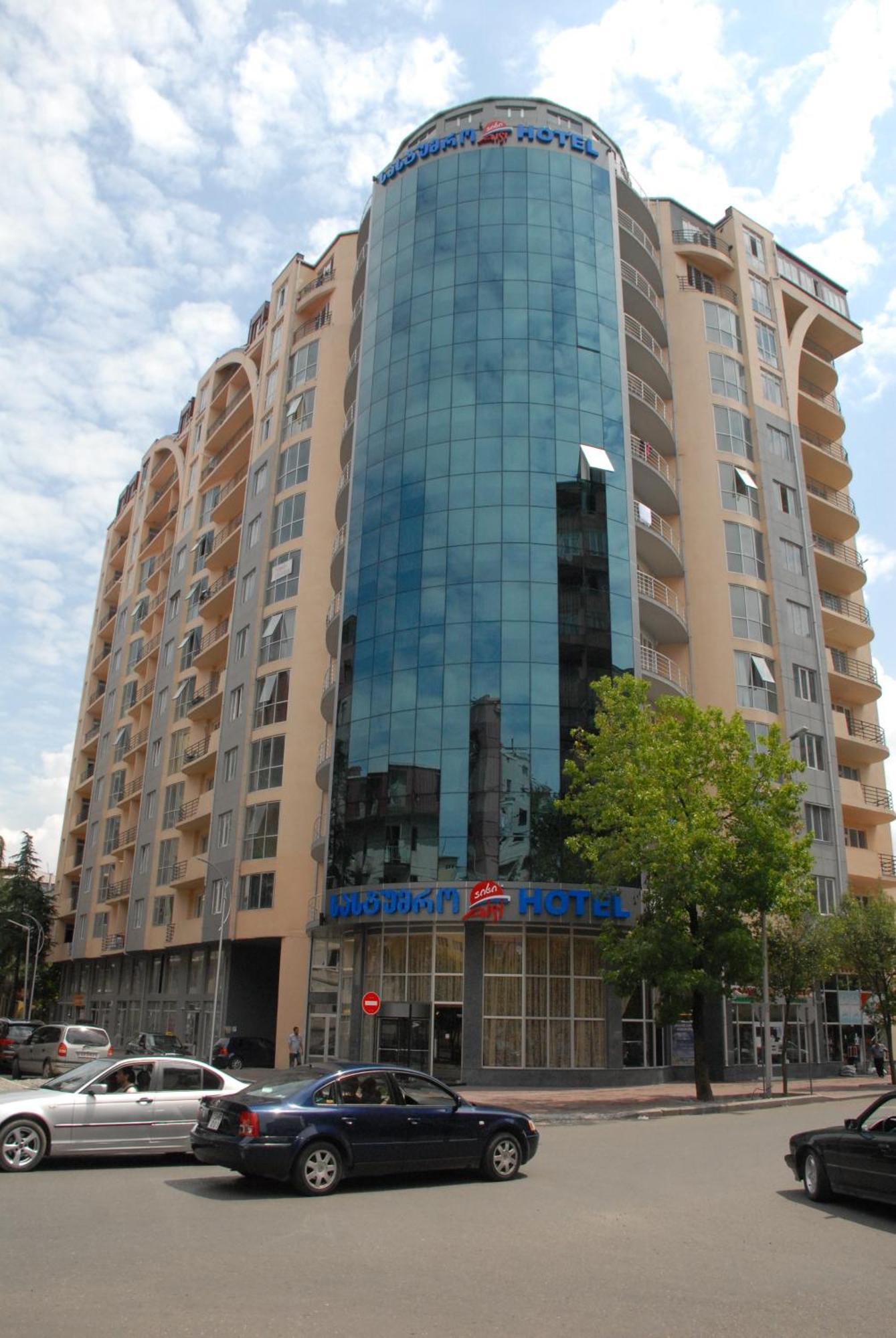 Hotel Aisi Батуми Екстериор снимка